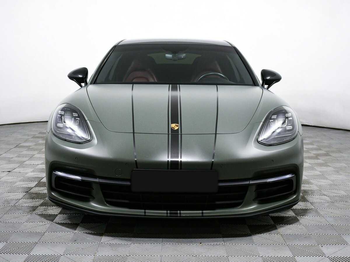 Купить Porsche Panamera с пробегом. Фото: #1