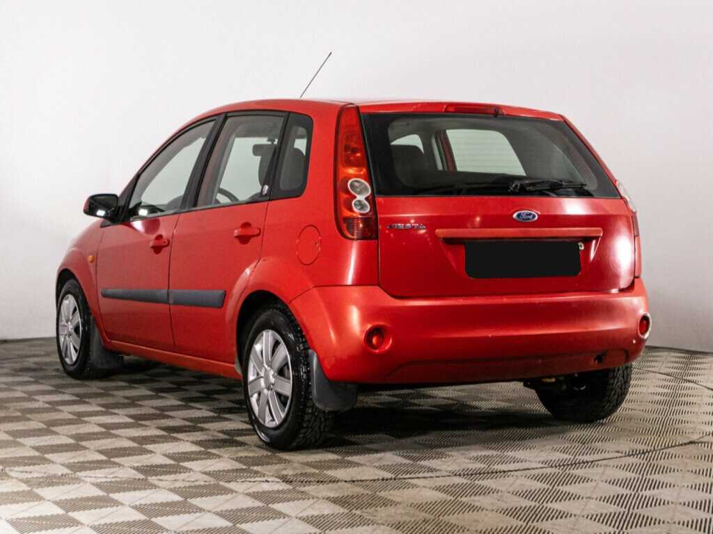 Купить Ford Fiesta с пробегом. Фото: #6