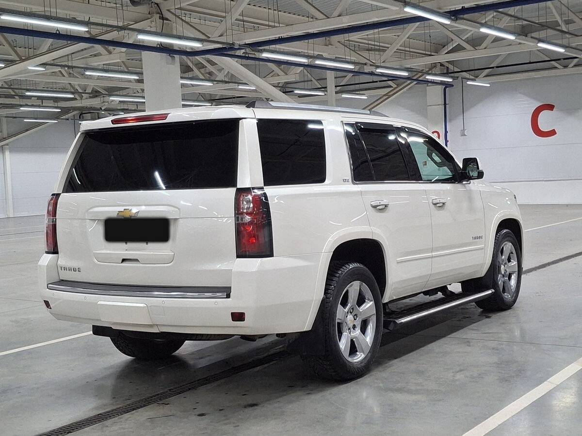 Купить Chevrolet Tahoe с пробегом. Фото: #4