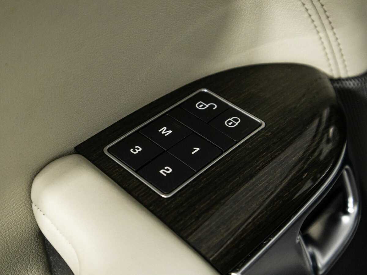 Купить Land Rover Range Rover Sport с пробегом. Фото: #17