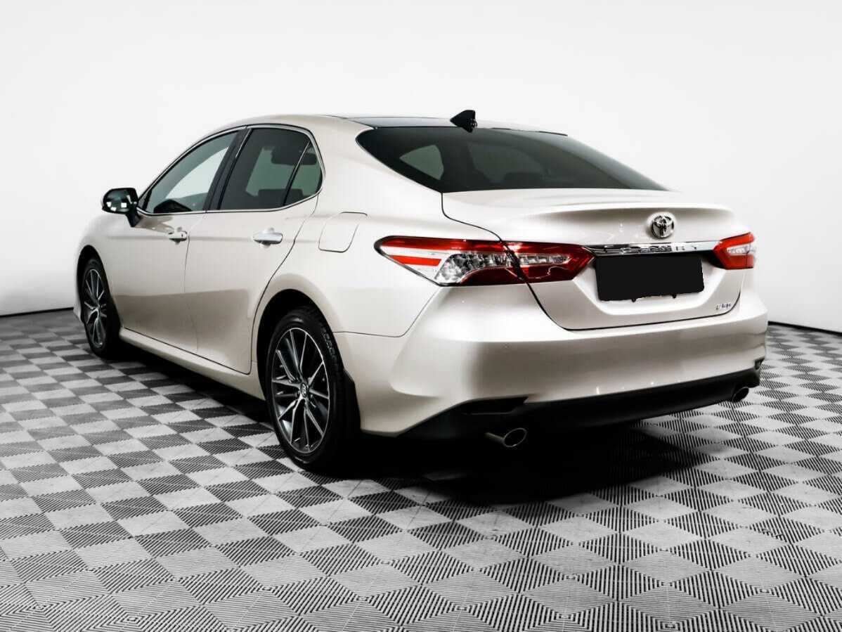 Купить Toyota Camry с пробегом. Фото: #6
