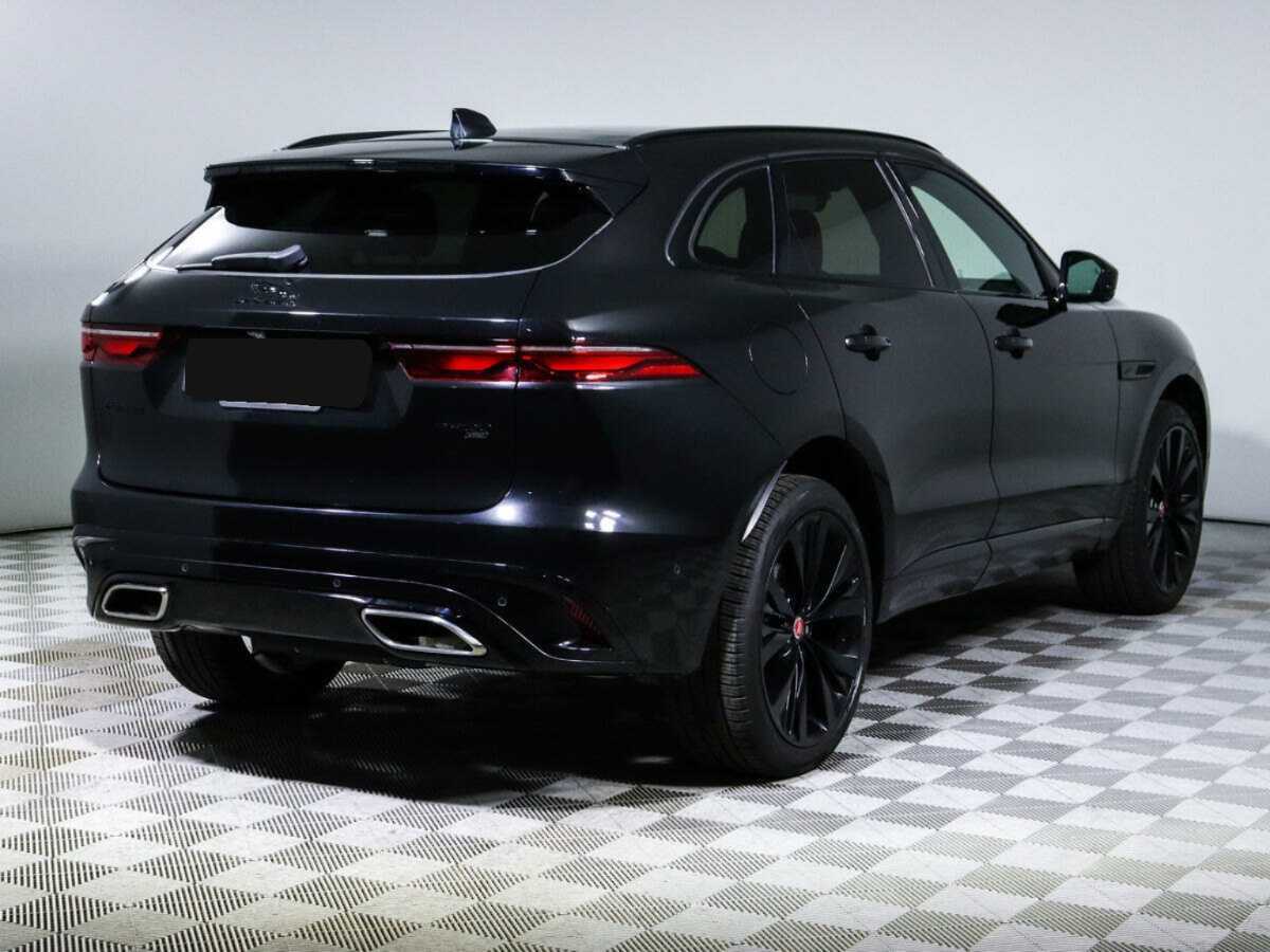 Купить Jaguar F-Pace с пробегом. Фото: #3