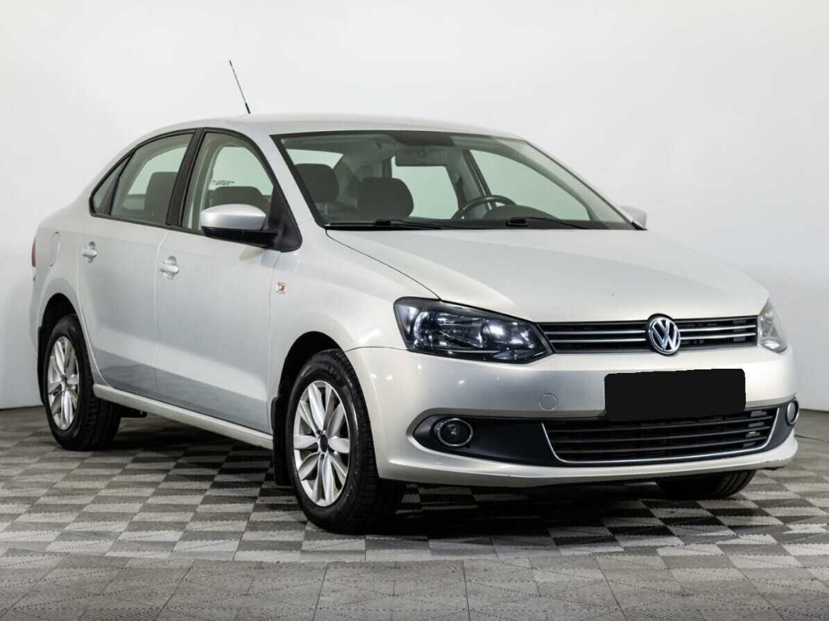 Купить Volkswagen Polo с пробегом. Фото: #2
