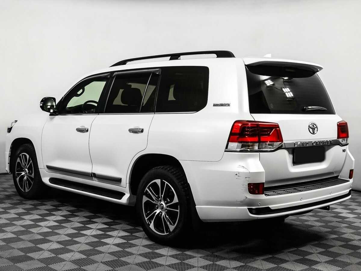 Купить Toyota Land Cruiser с пробегом. Фото: #6