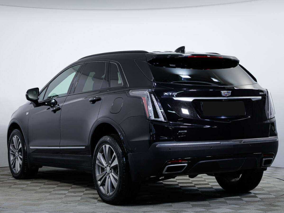 Купить Cadillac XT5 с пробегом. Фото: #5