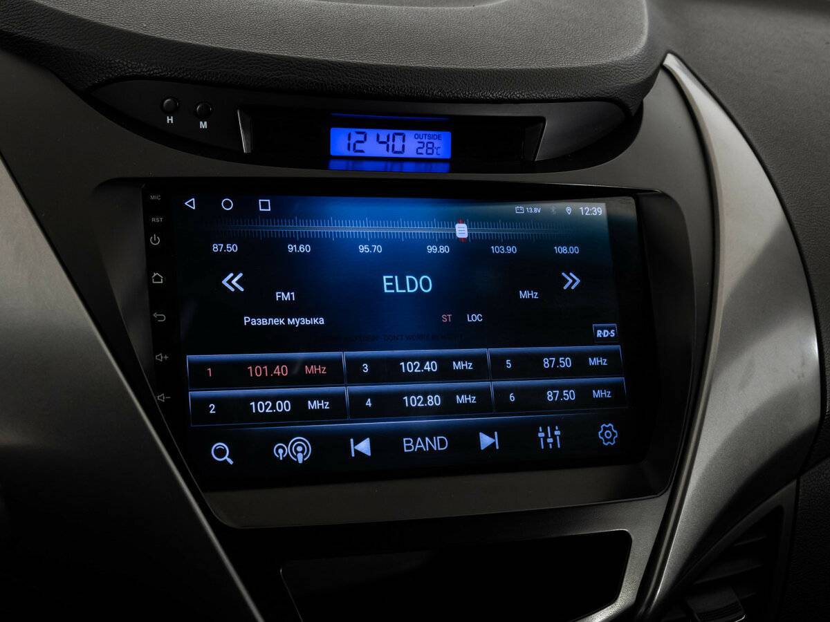 Купить Hyundai Elantra с пробегом. Фото: #11
