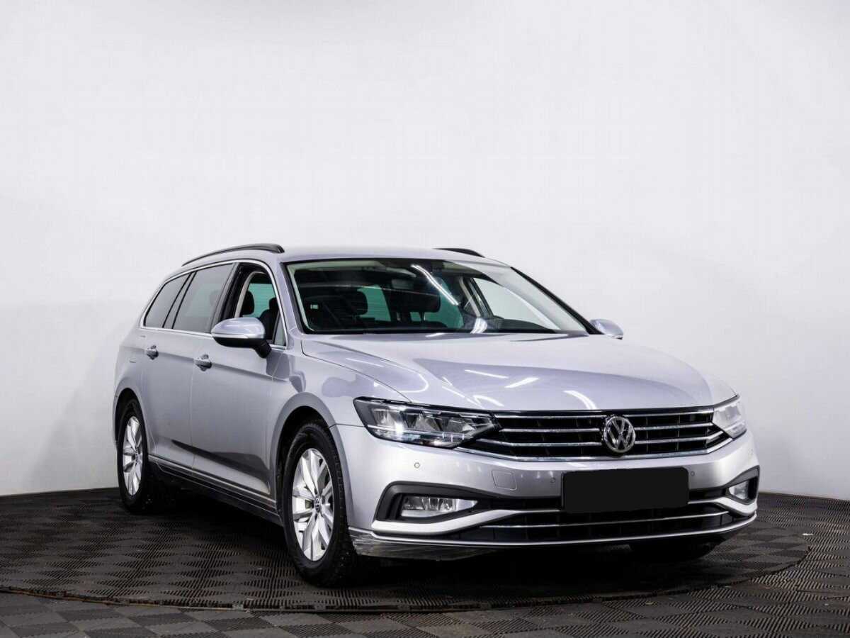 Купить Volkswagen Passat с пробегом. Фото: #2