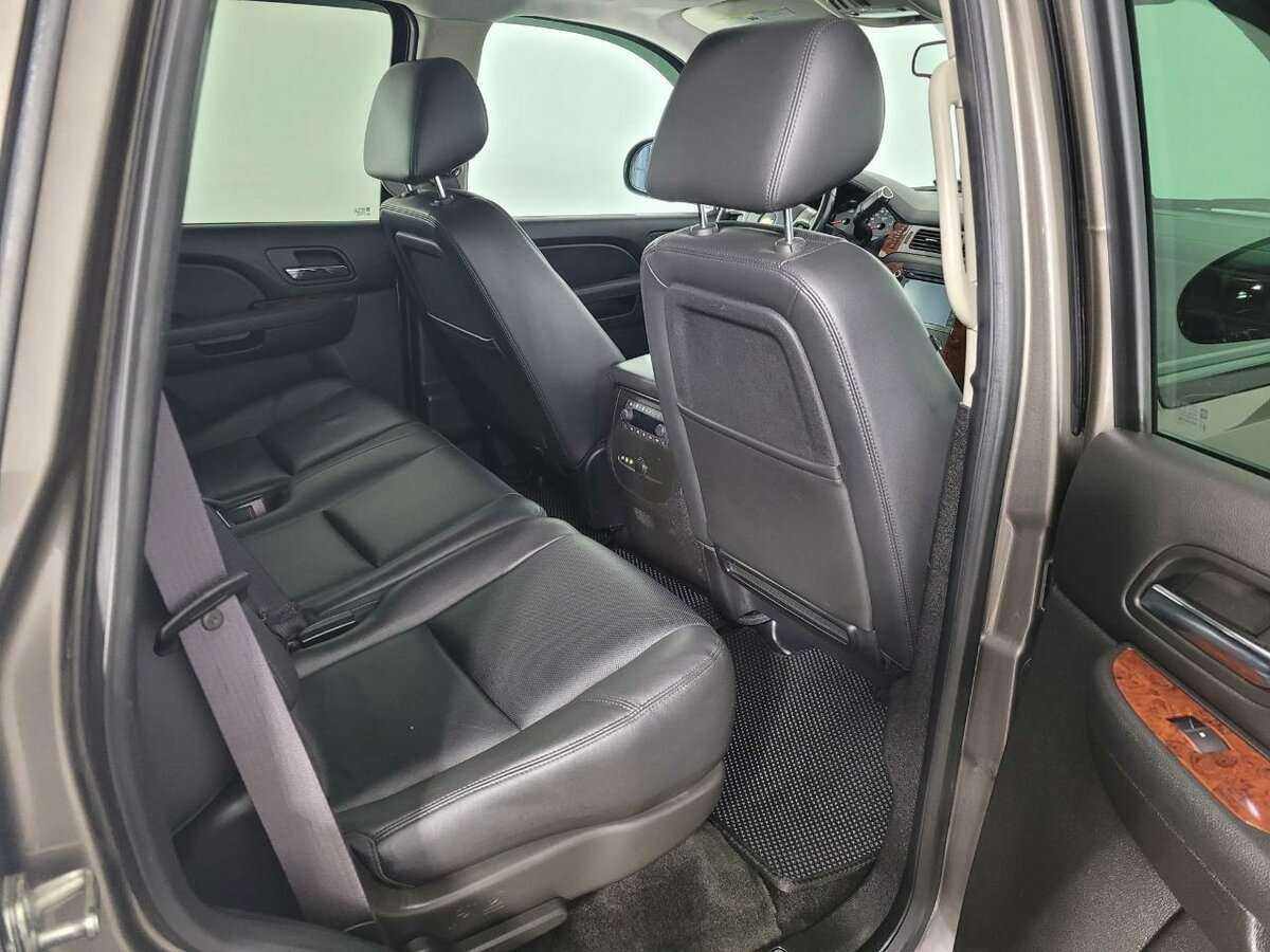 Купить Chevrolet Tahoe с пробегом. Фото: #15