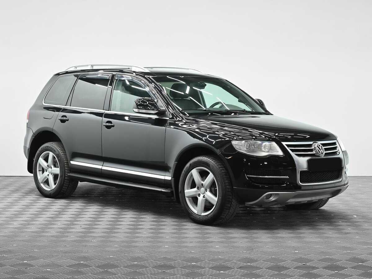 Купить Volkswagen Touareg с пробегом. Фото: #1