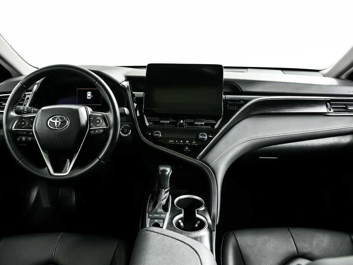 Купить Toyota Camry с пробегом. Фото: #10