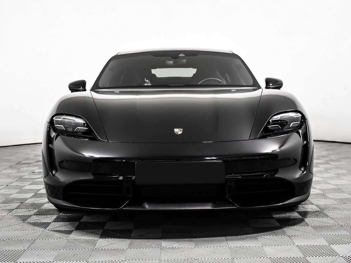 Купить Porsche Taycan с пробегом. Фото: #1