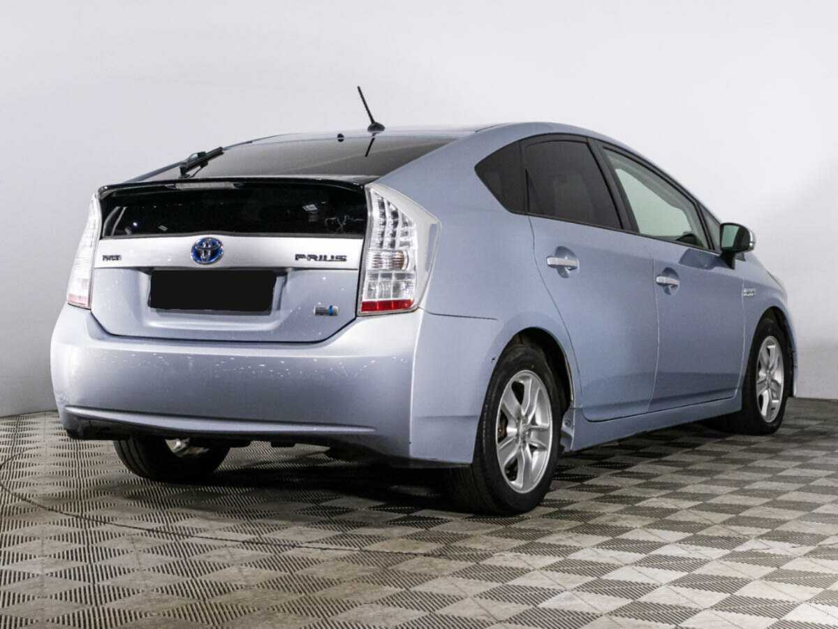 Купить Toyota Prius с пробегом. Фото: #4