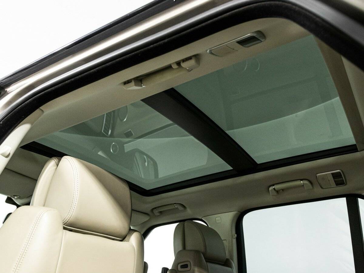 Купить Land Rover Range Rover с пробегом. Фото: #17