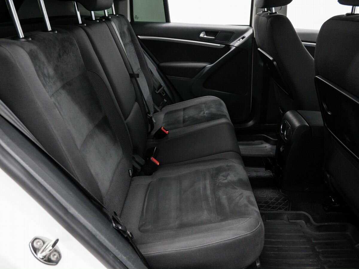 Купить Volkswagen Tiguan с пробегом. Фото: #9
