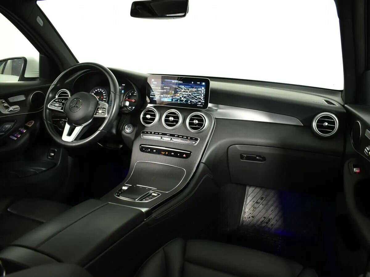 Купить Mercedes-Benz GLC с пробегом. Фото: #8