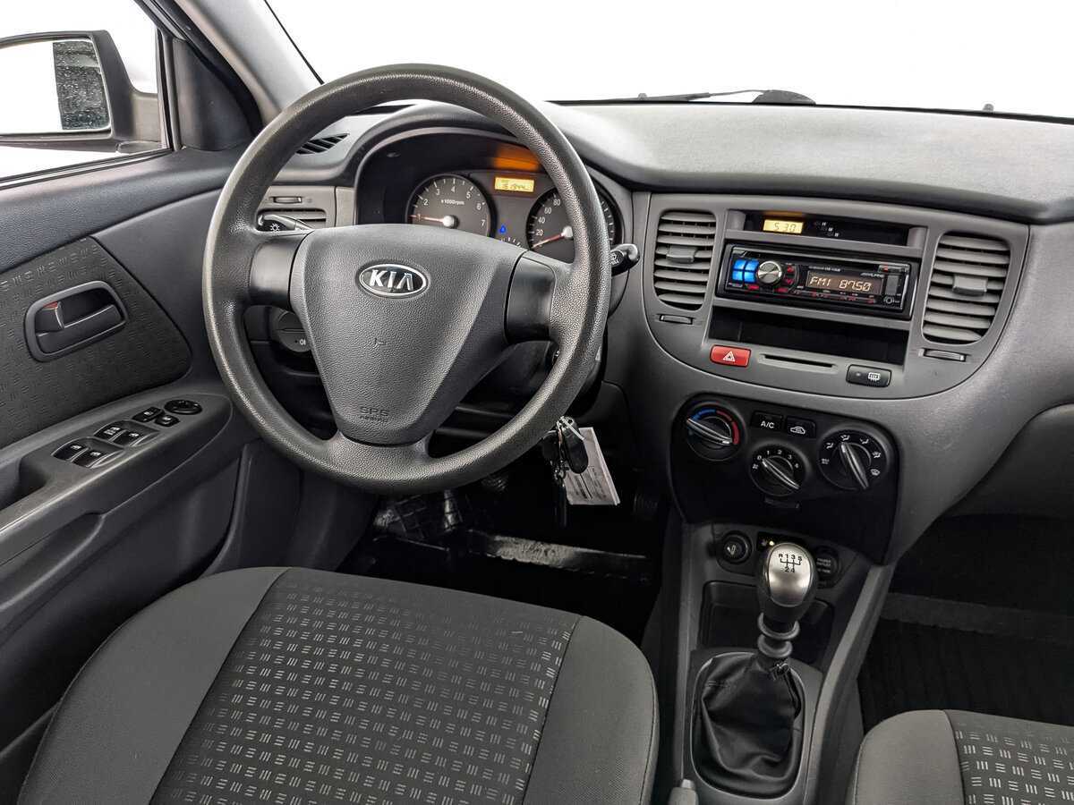 Купить Kia Rio с пробегом. Фото: #19