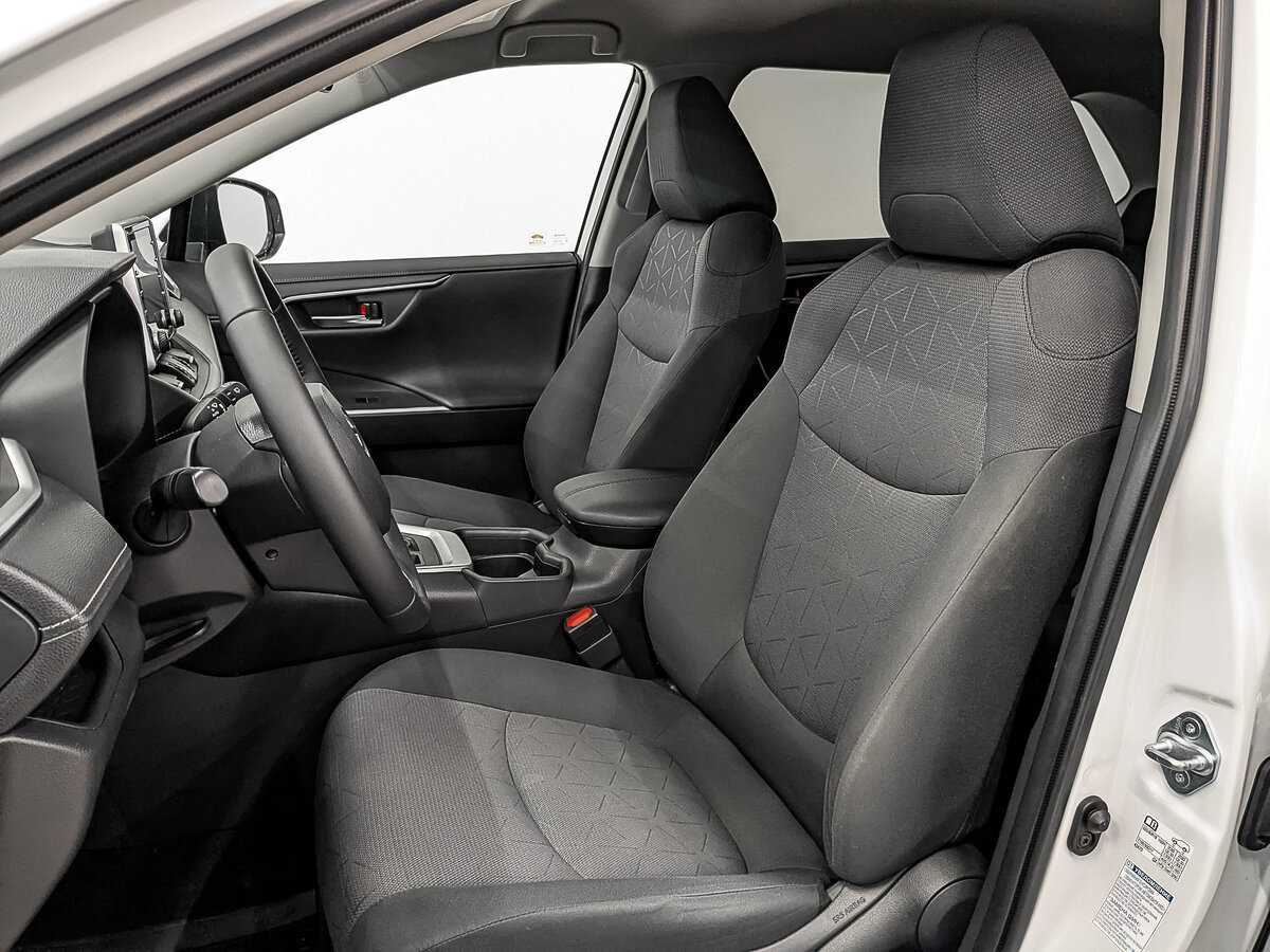 Купить Toyota RAV4 с пробегом. Фото: #19