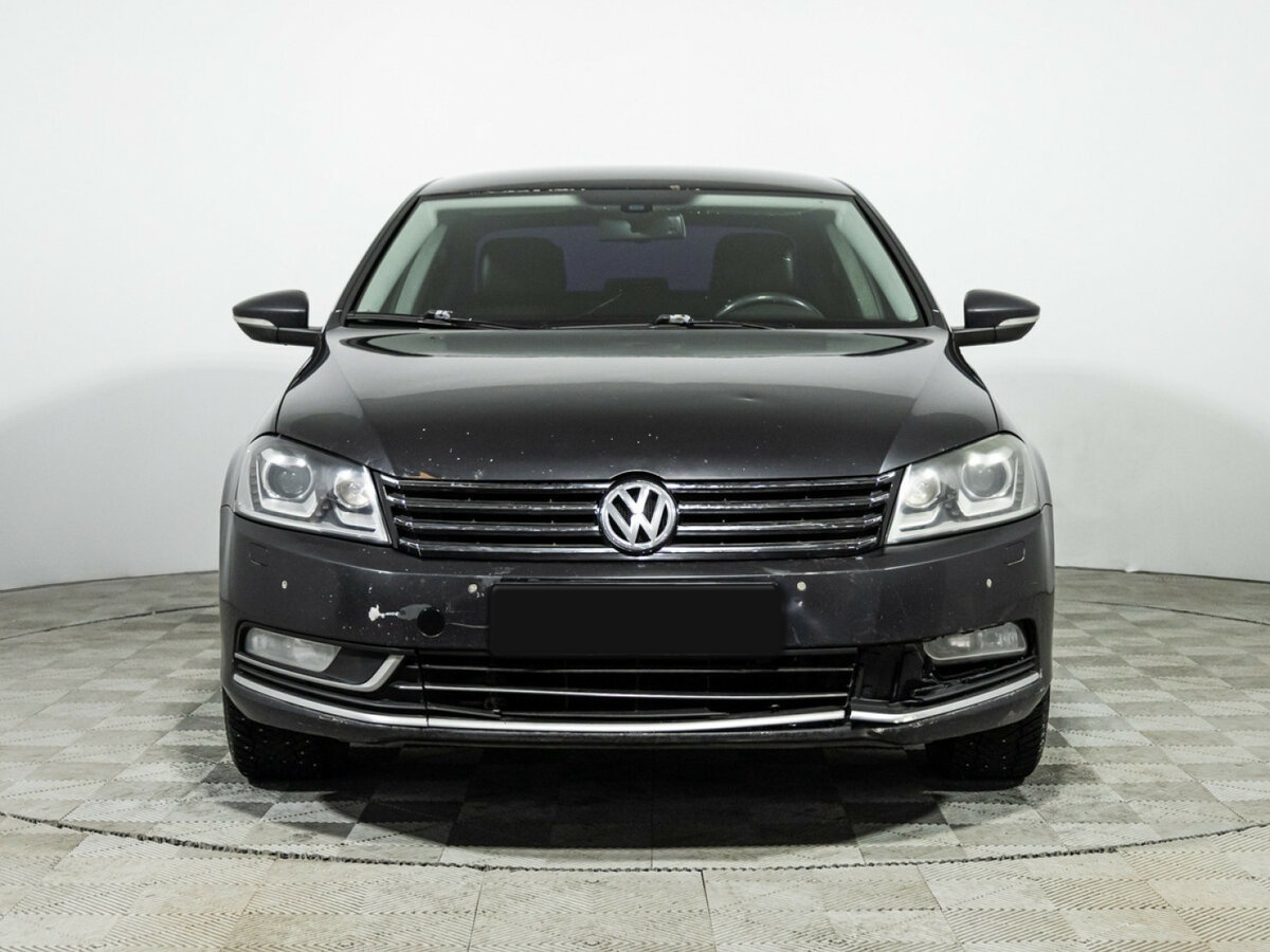 Купить Volkswagen Passat с пробегом. Фото: #1