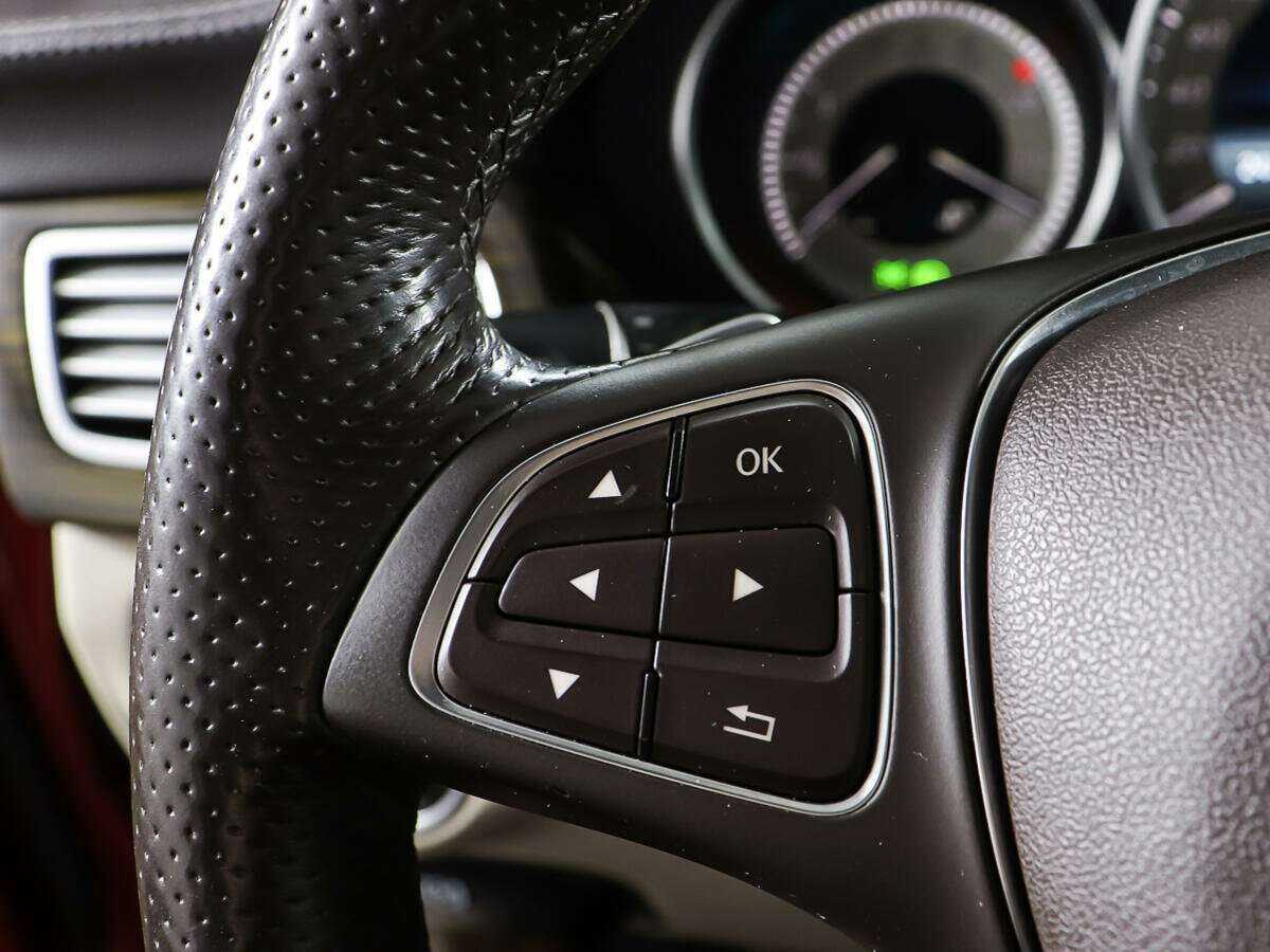 Купить Mercedes-Benz CLS с пробегом. Фото: #15