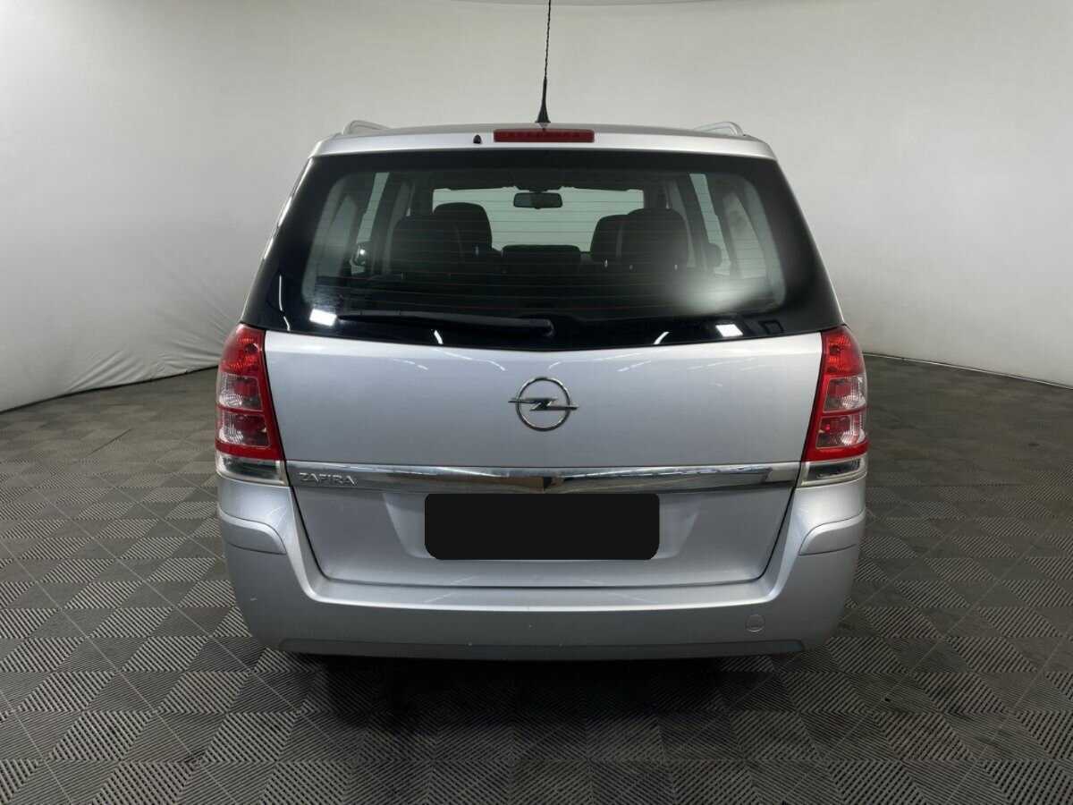 Купить Opel Zafira с пробегом. Фото: #2