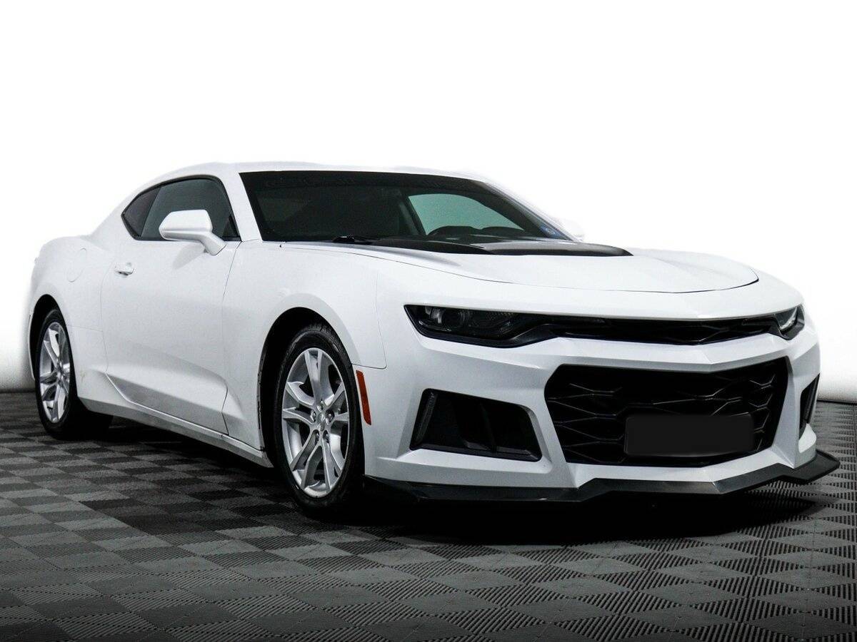 Купить Chevrolet Camaro с пробегом. Фото: #2