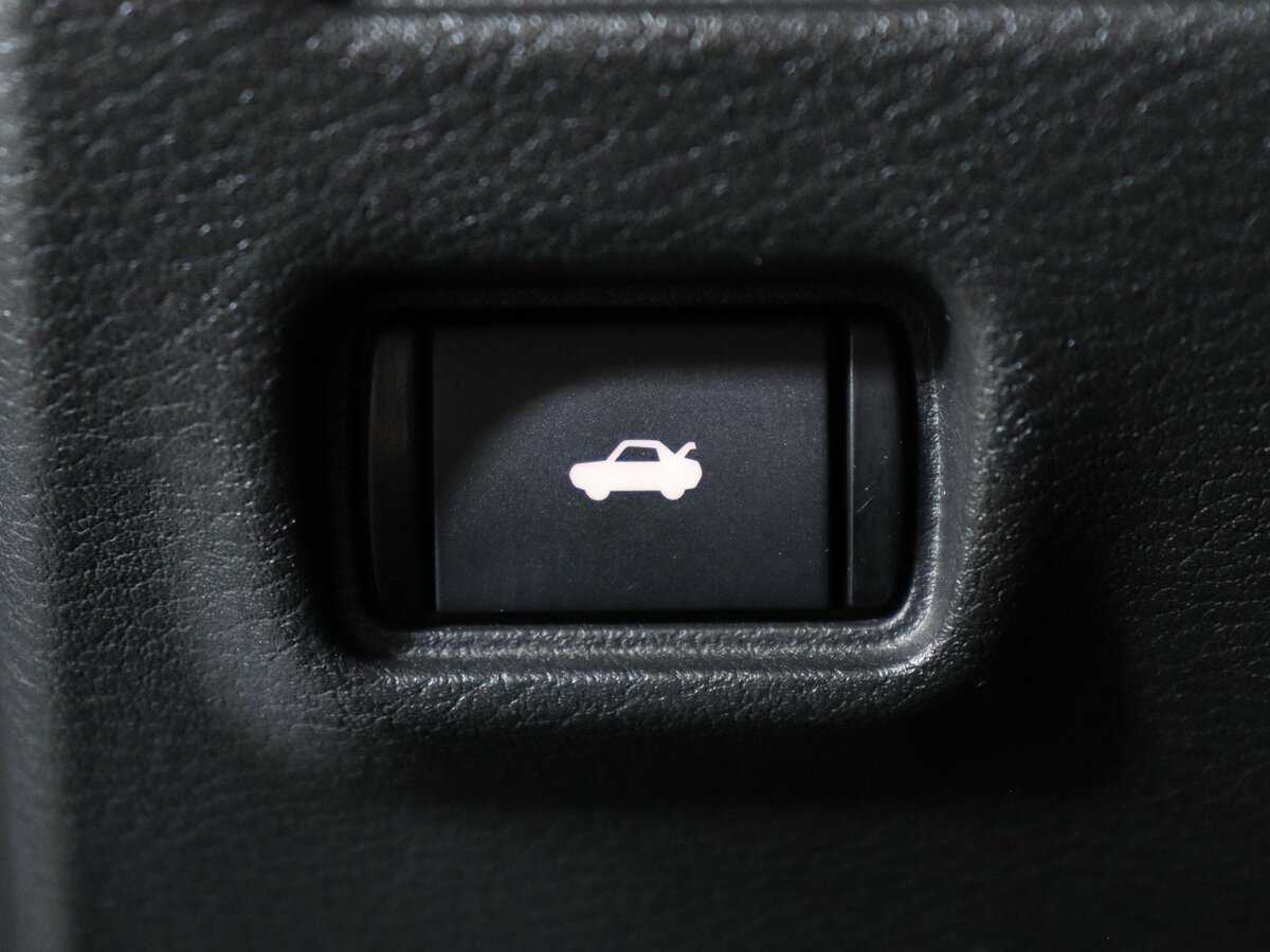 Купить Nissan Sentra с пробегом. Фото: #14