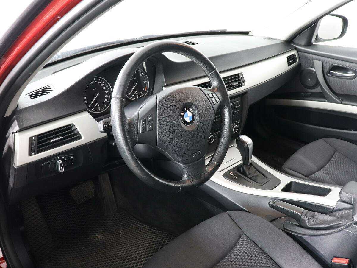 Купить BMW 3 серии с пробегом. Фото: #5