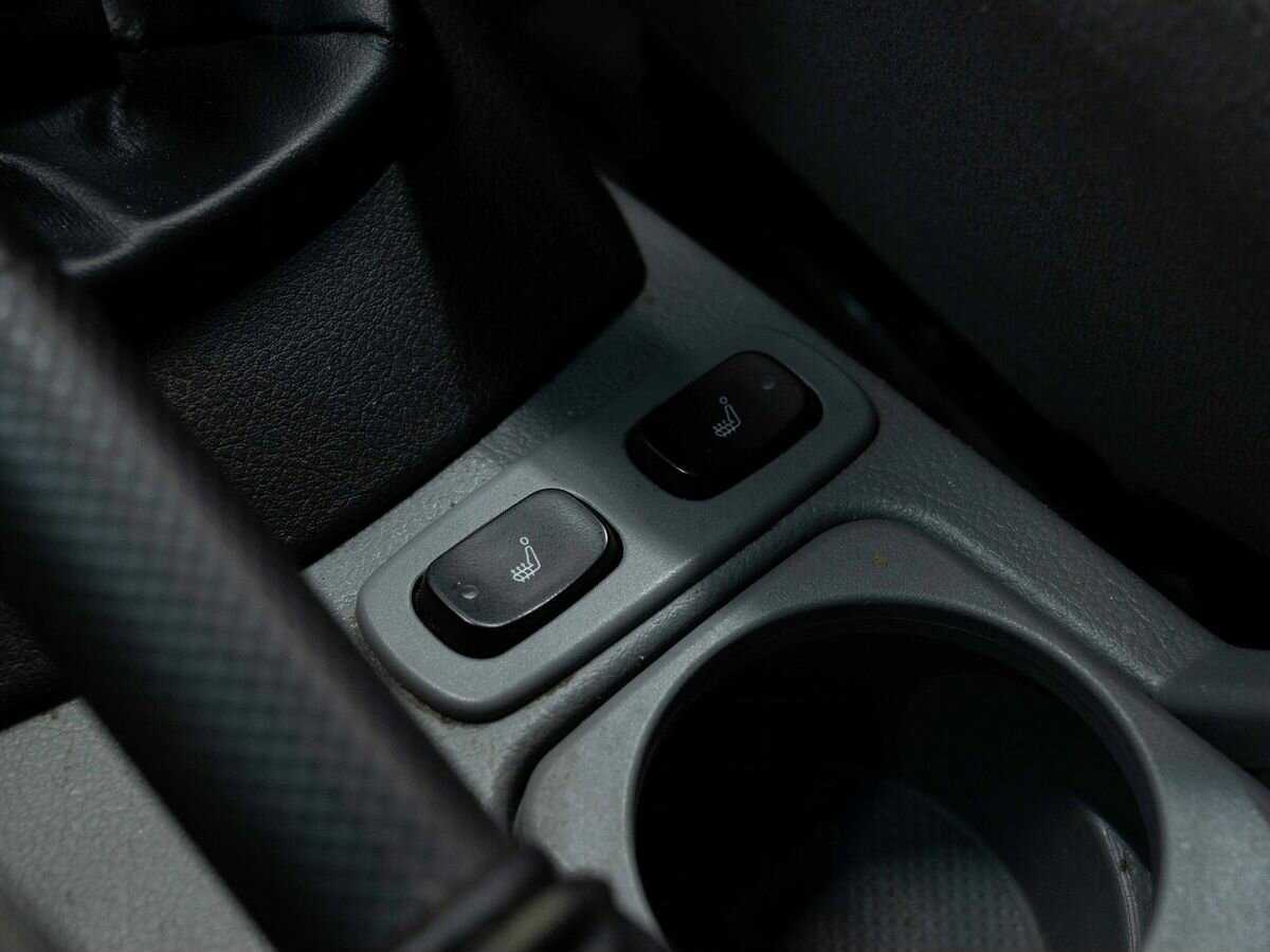 Купить Daewoo Gentra с пробегом. Фото: #19