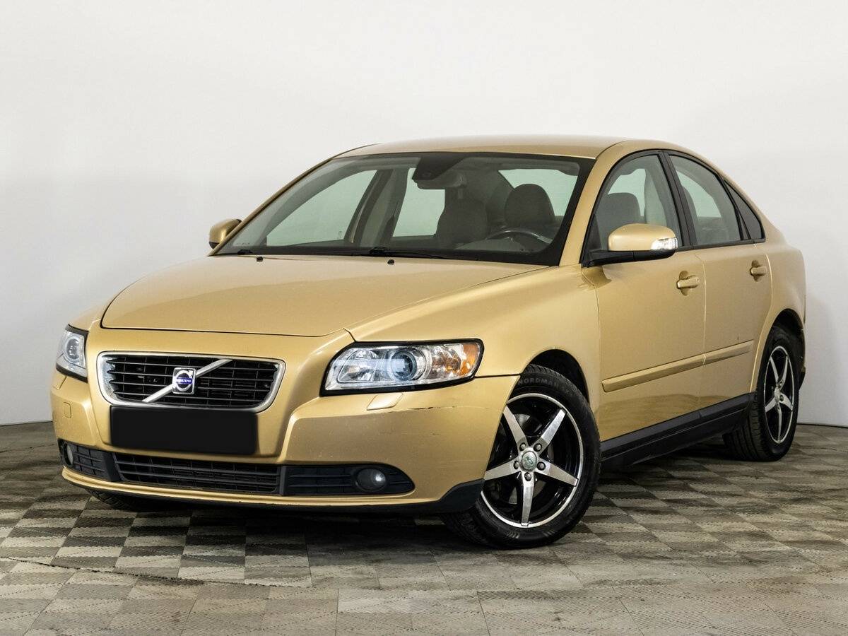 Купить Volvo S40 с пробегом. Посмотреть фото