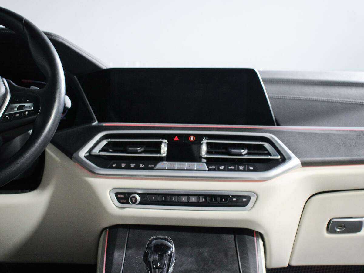 Купить BMW X5 с пробегом. Фото: #9