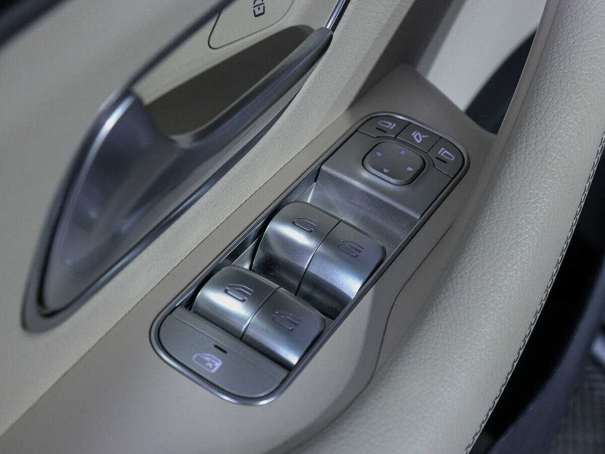 Купить Mercedes-Benz GLE с пробегом. Фото: #18