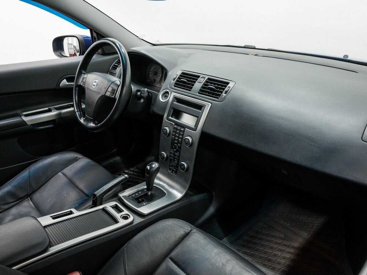 Купить Volvo C30 с пробегом. Фото: #6