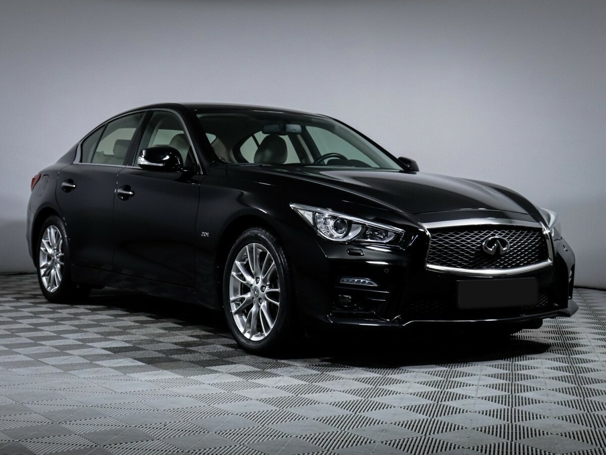 Купить Infiniti Q50 с пробегом. Фото: #2