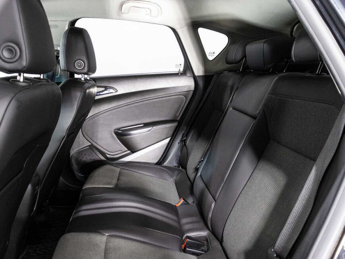Купить Opel Astra с пробегом. Фото: #9