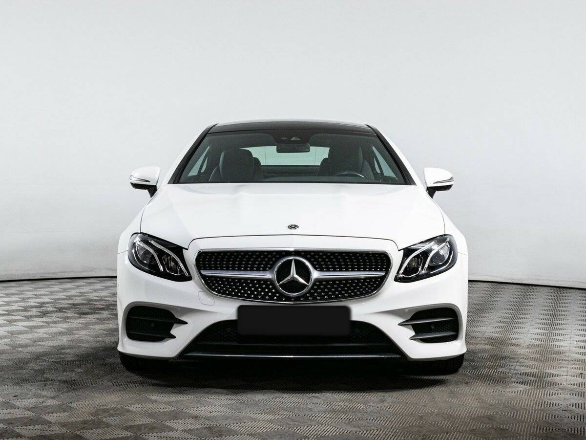 Купить Mercedes-Benz E-Класс с пробегом. Фото: #1
