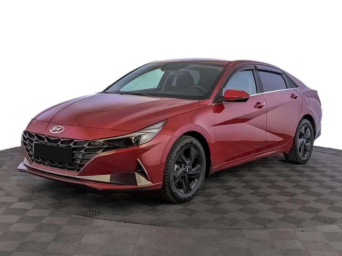 Купить Hyundai Elantra с пробегом. Посмотреть фото
