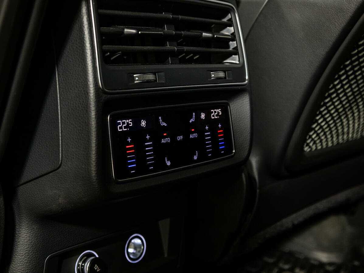 Купить Audi Q7 с пробегом. Фото: #13
