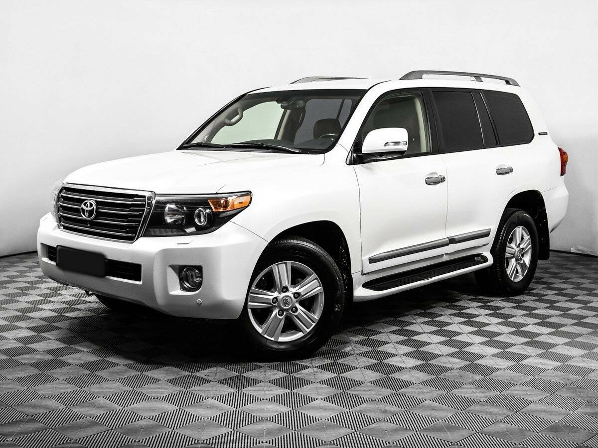 Купить Toyota Land Cruiser с пробегом. Посмотреть фото