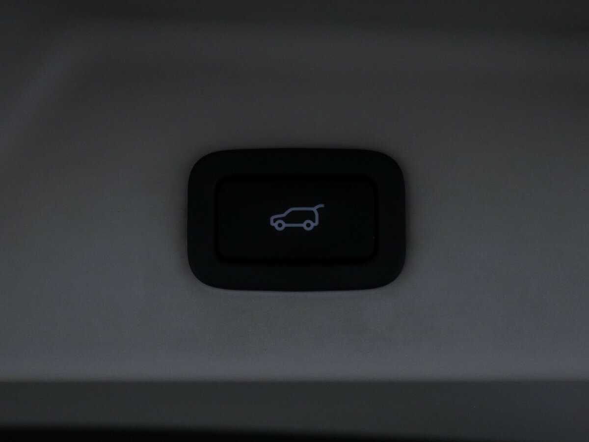 Купить Land Rover Range Rover с пробегом. Фото: #17
