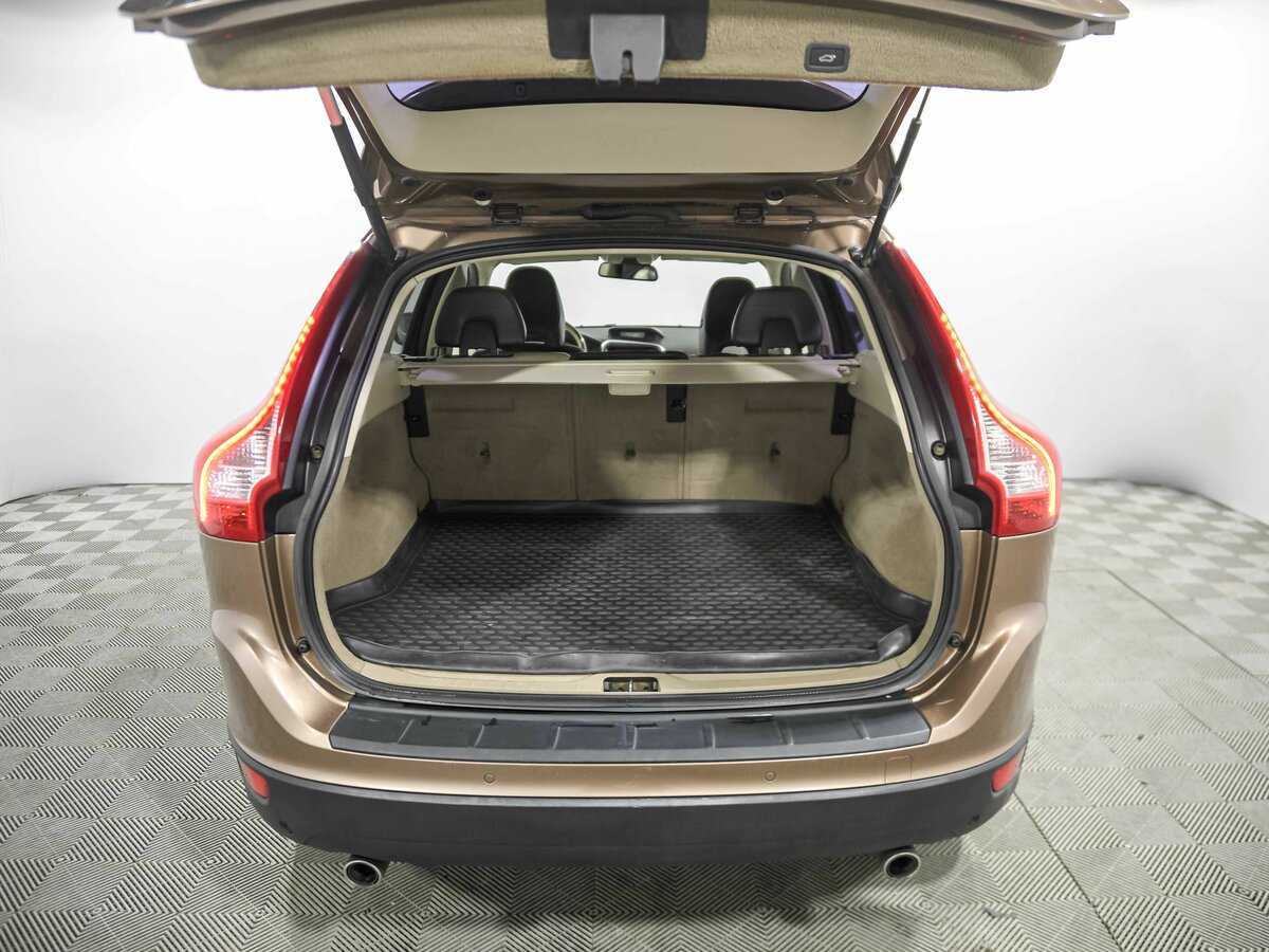 Купить Volvo XC60 с пробегом. Фото: #15