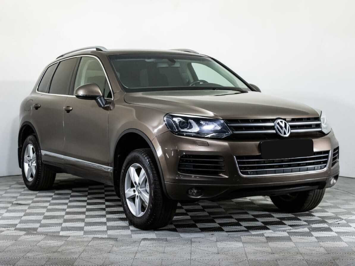 Купить Volkswagen Touareg с пробегом. Фото: #2