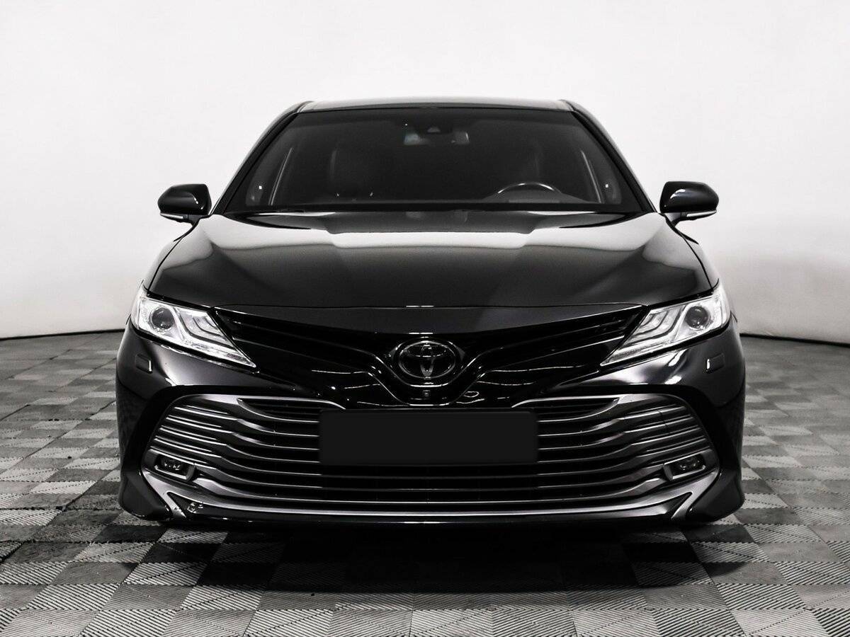 Купить Toyota Camry с пробегом. Фото: #1