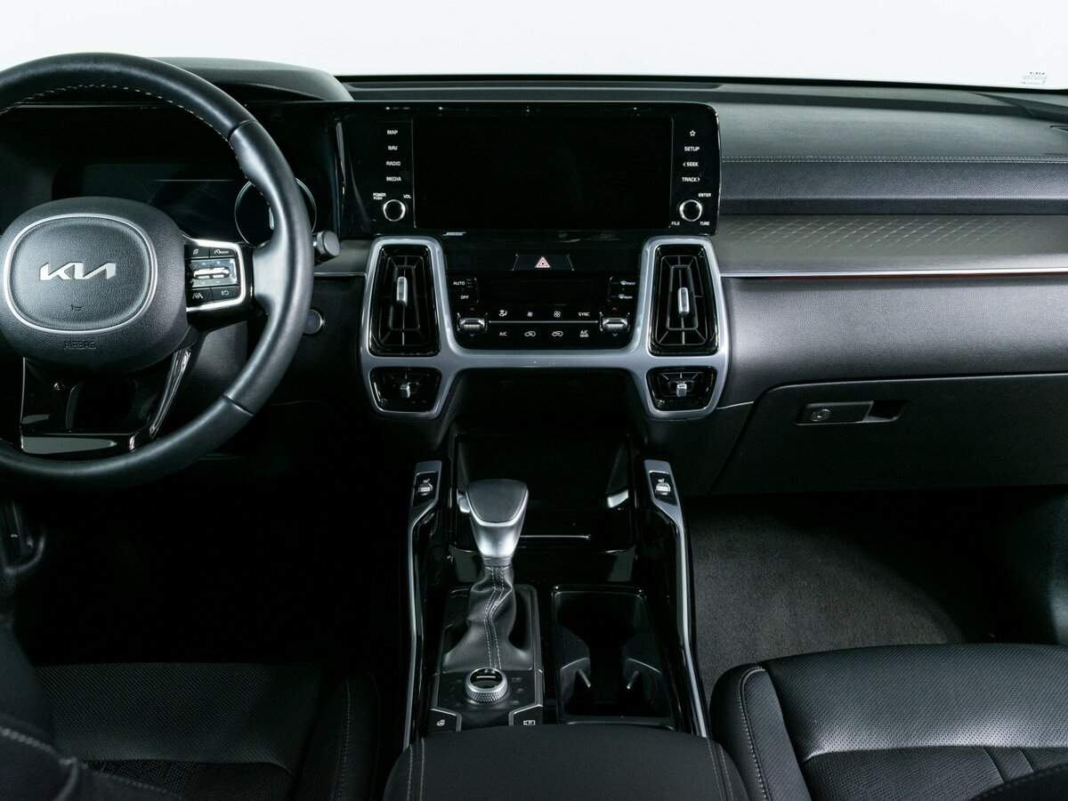 Купить Kia Sorento с пробегом. Фото: #9