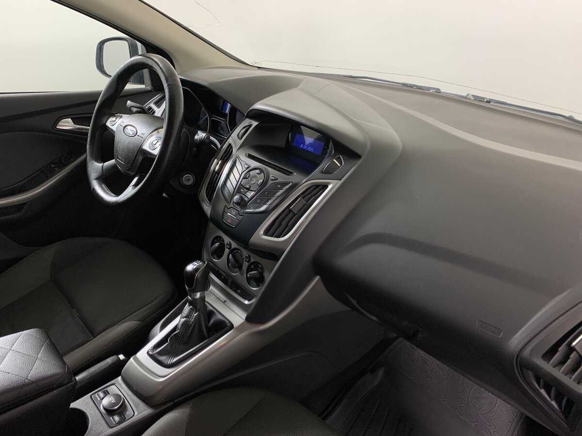 Купить Ford Focus с пробегом. Фото: #13
