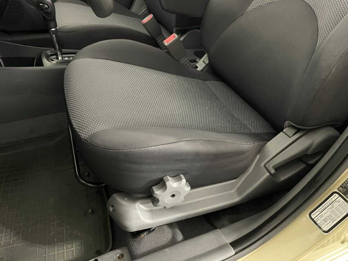 Купить Kia Rio с пробегом. Фото: #9