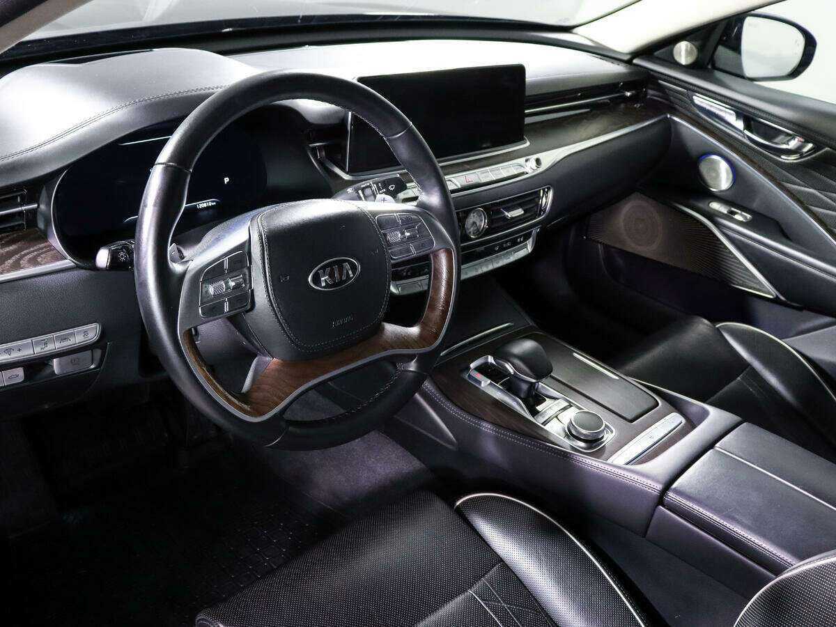 Купить Kia K900 с пробегом. Фото: #13
