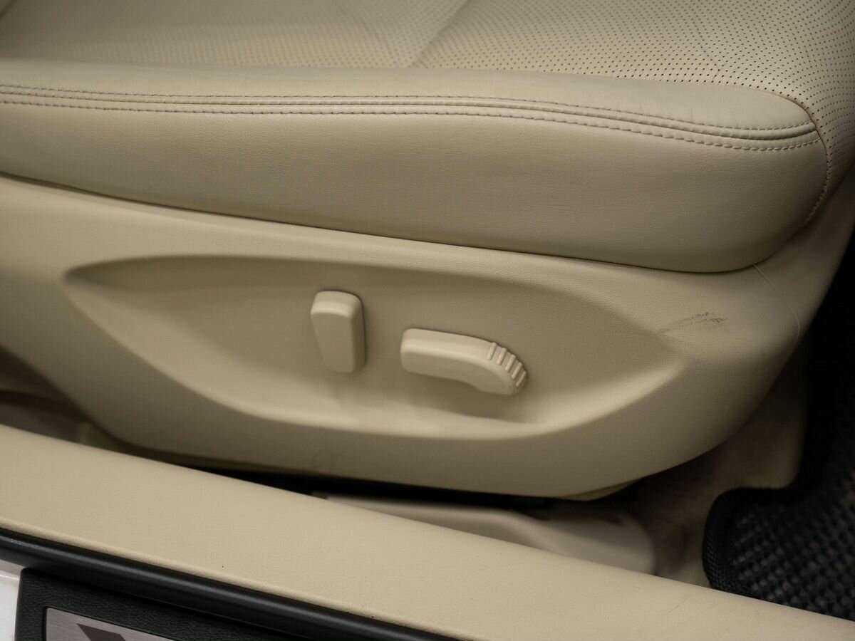 Купить Infiniti Q50 с пробегом. Фото: #8