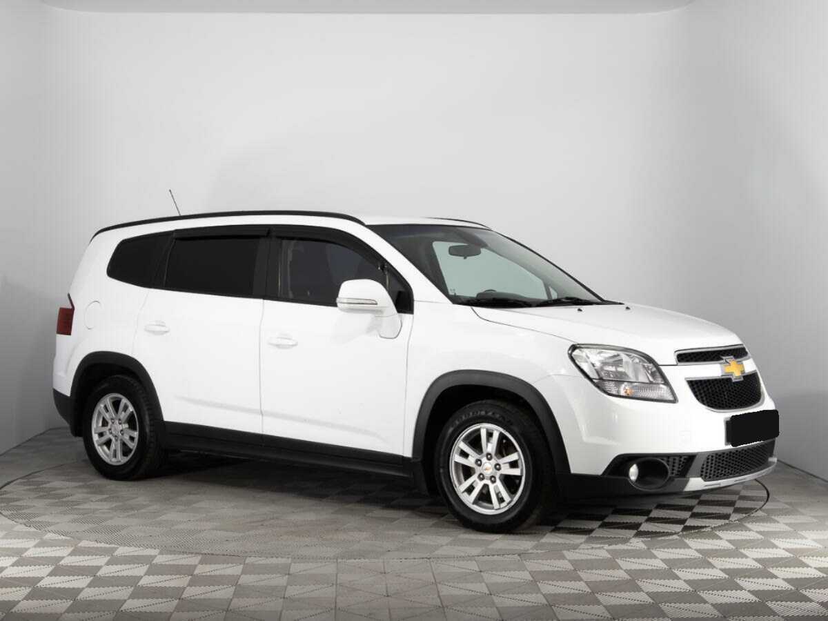 Купить Chevrolet Orlando с пробегом. Фото: #2