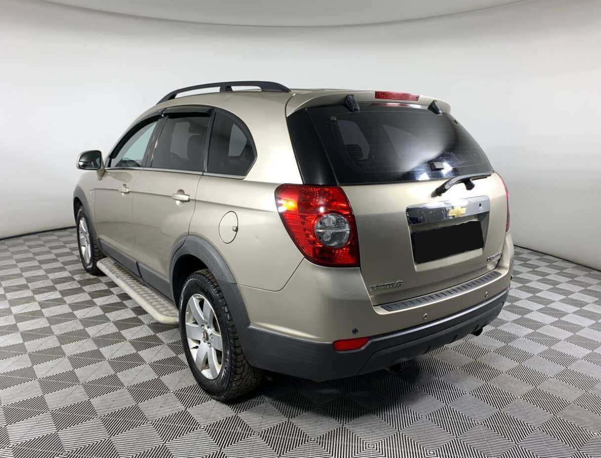 Купить Chevrolet Captiva с пробегом. Фото: #6