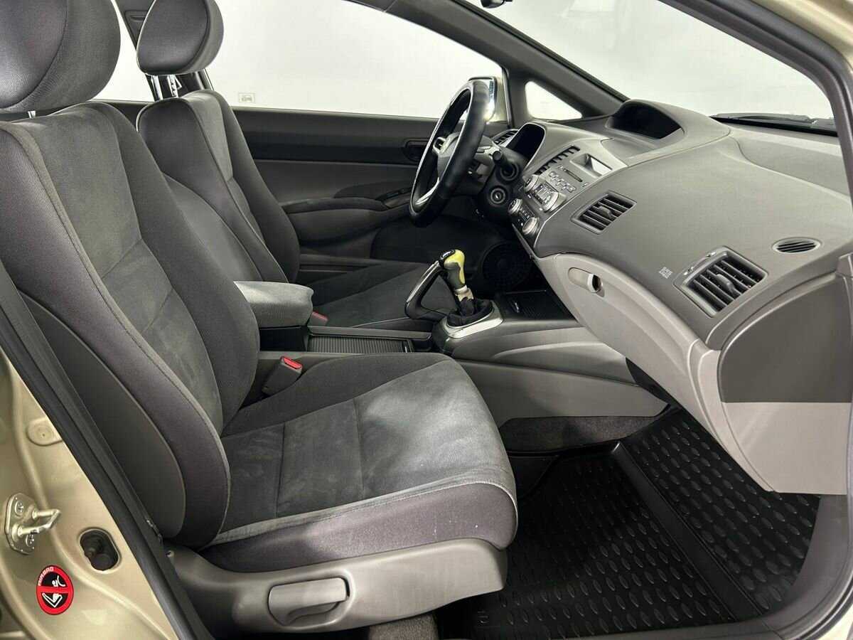 Купить Honda Civic с пробегом. Фото: #12